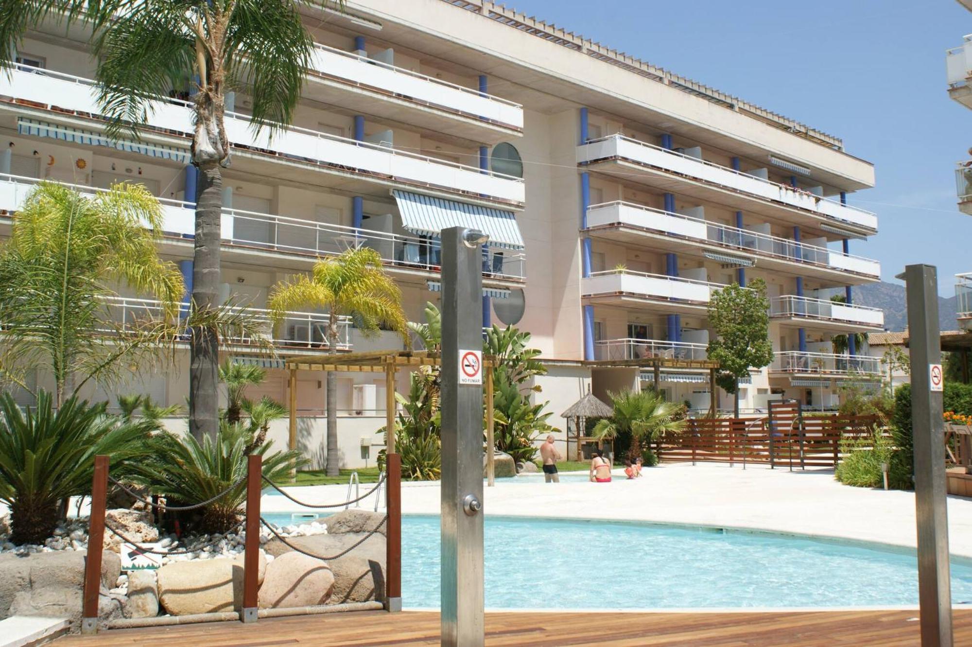 Precioso apartamento para 6 personas Roses Bagian luar foto