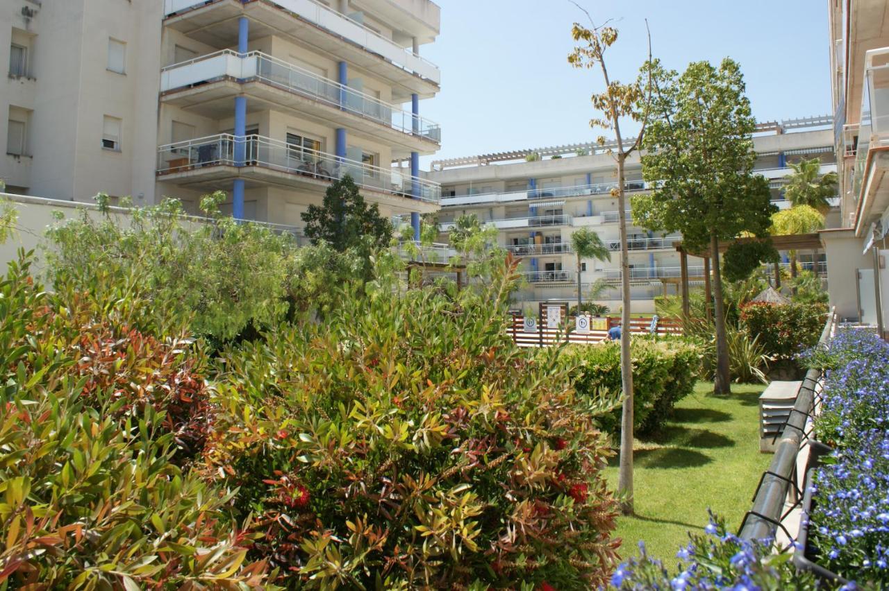Precioso apartamento para 6 personas Roses Bagian luar foto